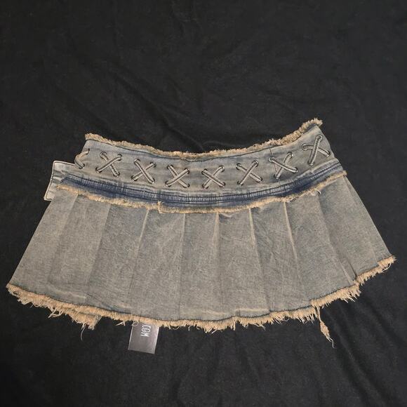 Current Mood Testing Limits Skirt Belt S/M - Picture 2 of 2